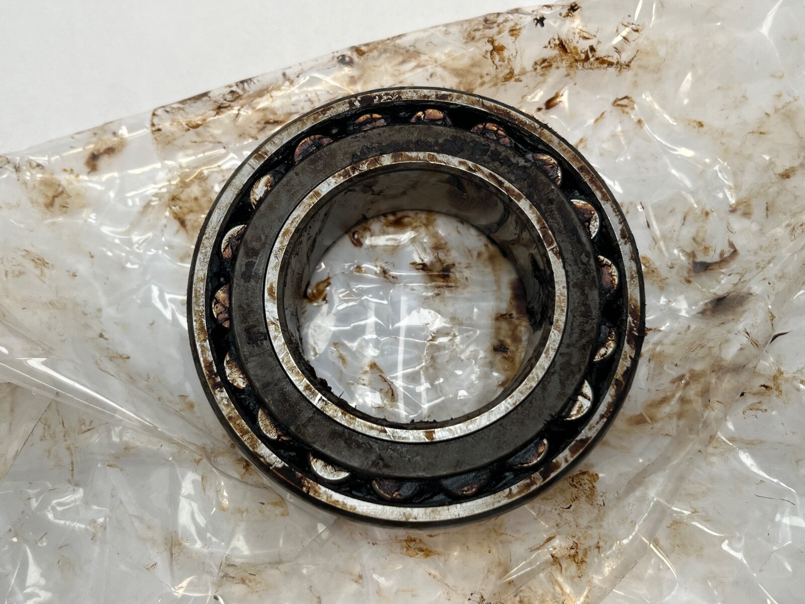 SNR 22210EAKW33C3 Bearing 50x90x23 mm 22210-E-A-K-W33-C3 22210EAKB33J30 Italy