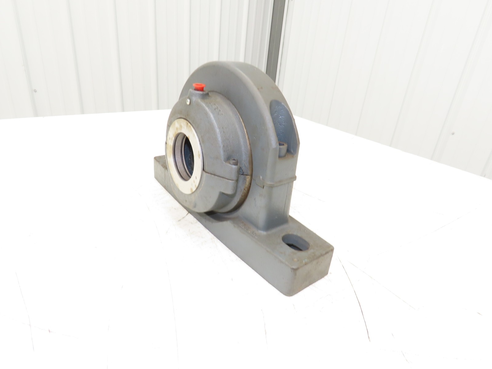 Cooper Bearing 02 BCP204EX Split Pillow Block Bearing 2-1/4″ Bore P 04 Pedestal