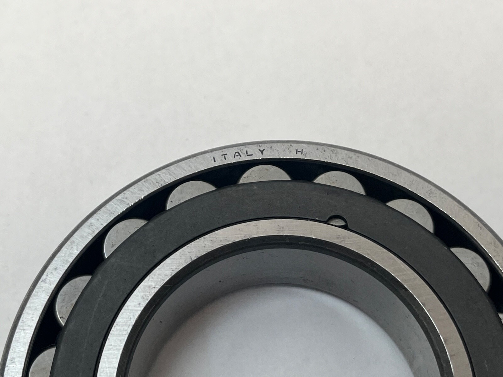 CBF 22211EJW33 Spherical Bearing 55x100x25 mm 22211-E-J-W33 22211E Italy