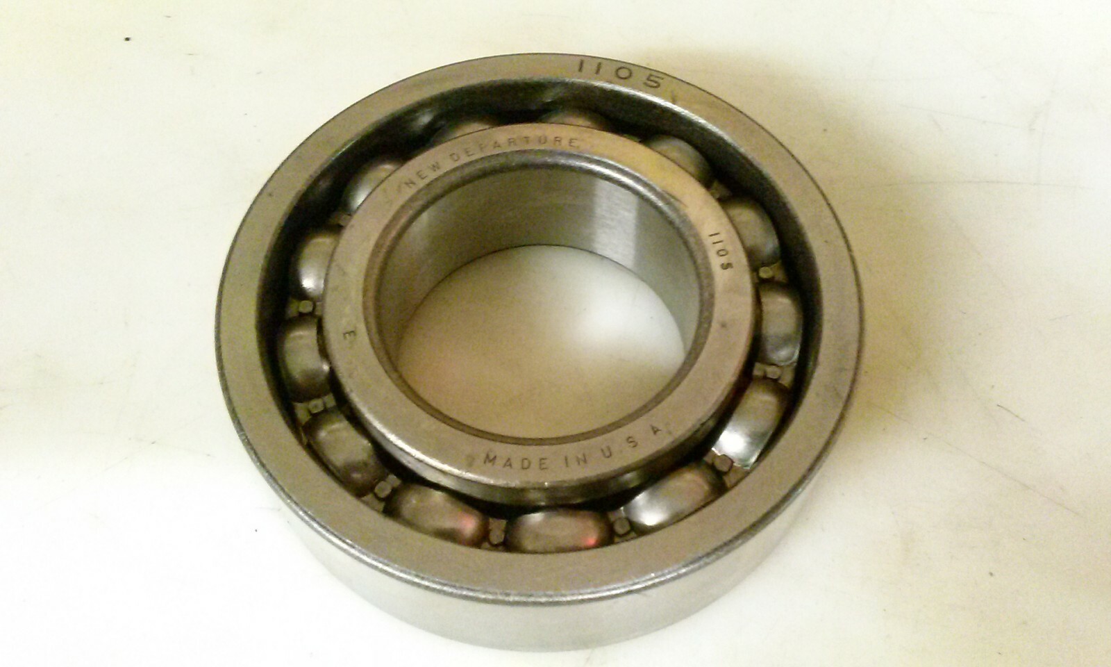 NDH 1105 differential bearing, made in USA. * GM 901105. New Departure Hyatt