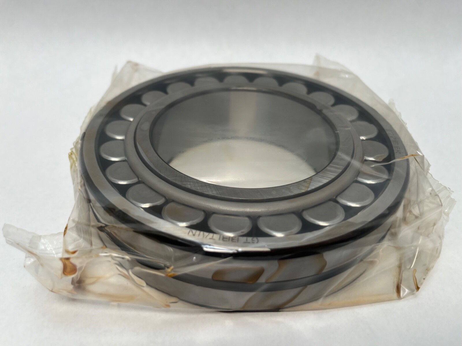 SKF 22216-EK Spherical Bearing 80x140x33 mm 22216E 22216-E-K Britain