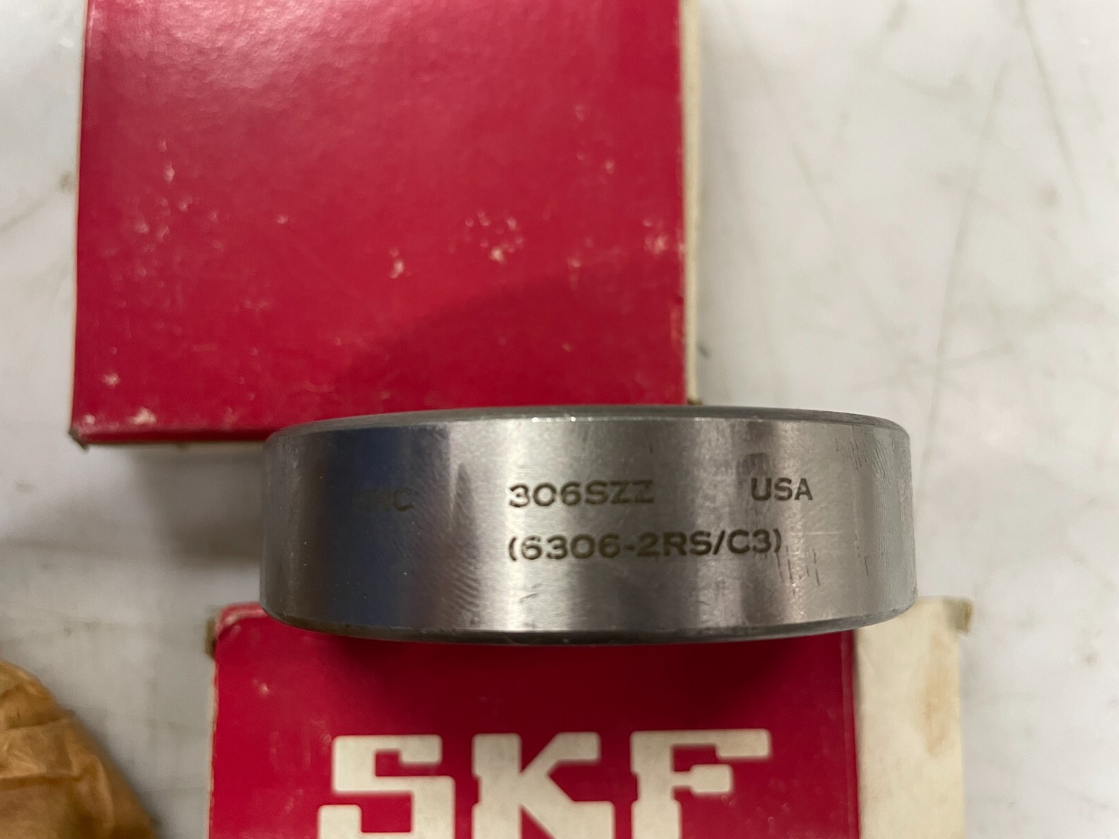Genuine SKF 6306-2RSJEM Deep Groove Ball Bearing NOS 6306 2RSJEM