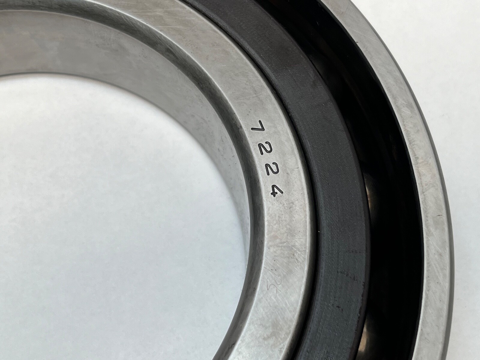 NSK 7224CDBP5-1/2PR Angular Bearing 120x215x40 mm 7224C 7224-C-DB-P5 Japan