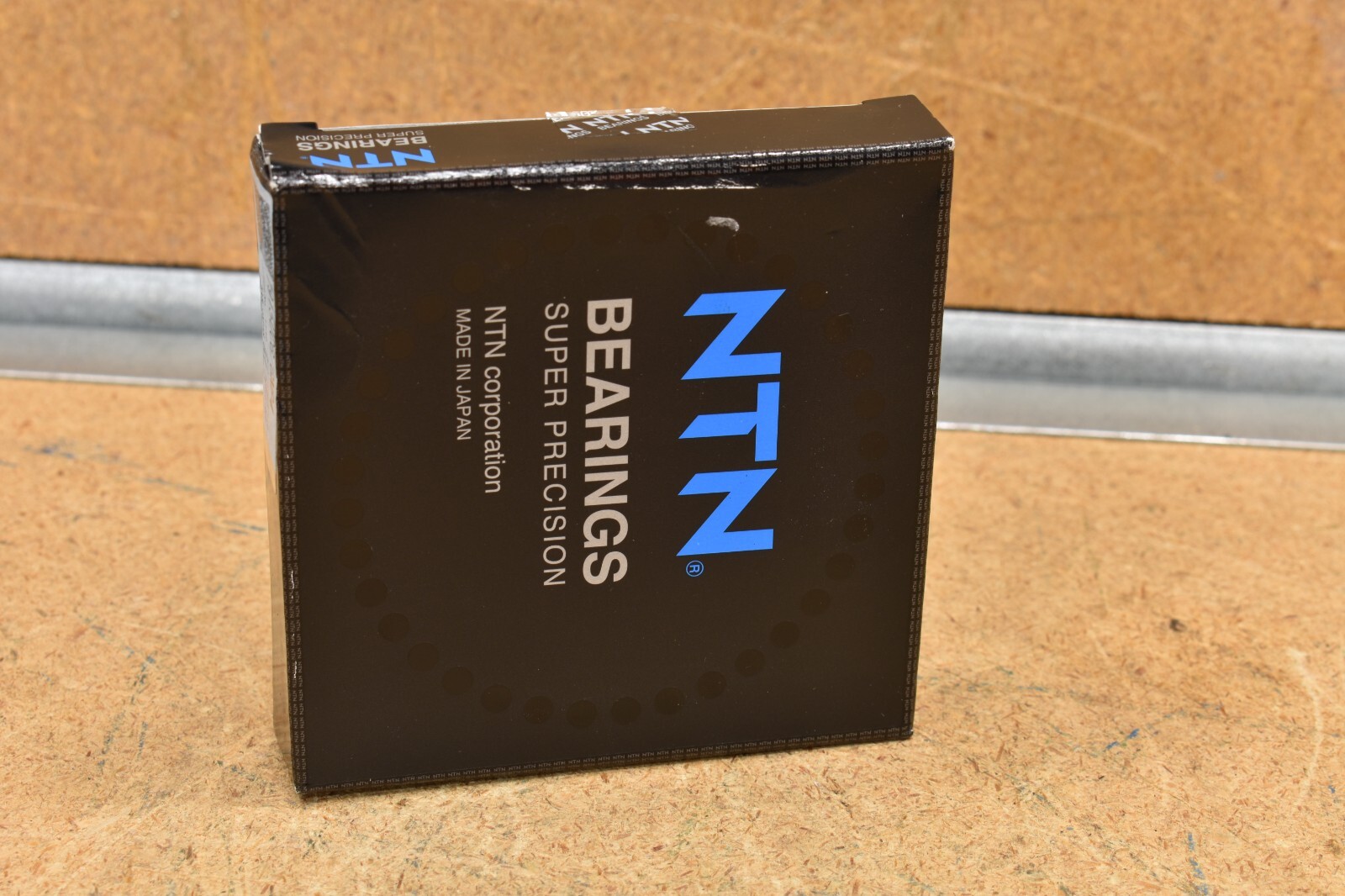 NTN 7915UCG/GNP4, Angular Contact Bearing, Contact angle 75 mm x 105 mm x 16 mm