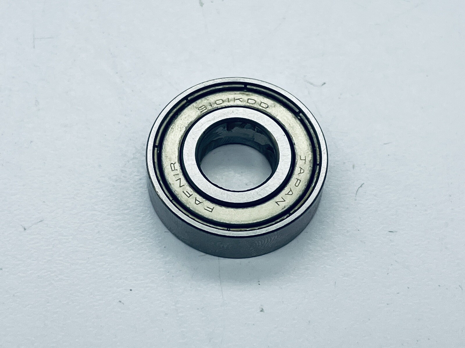 LOT OF 4 FAFNIR 9101KDD DEEP GROOVE BALL BEARING 12mmID 28mmOD 8mmWIDE