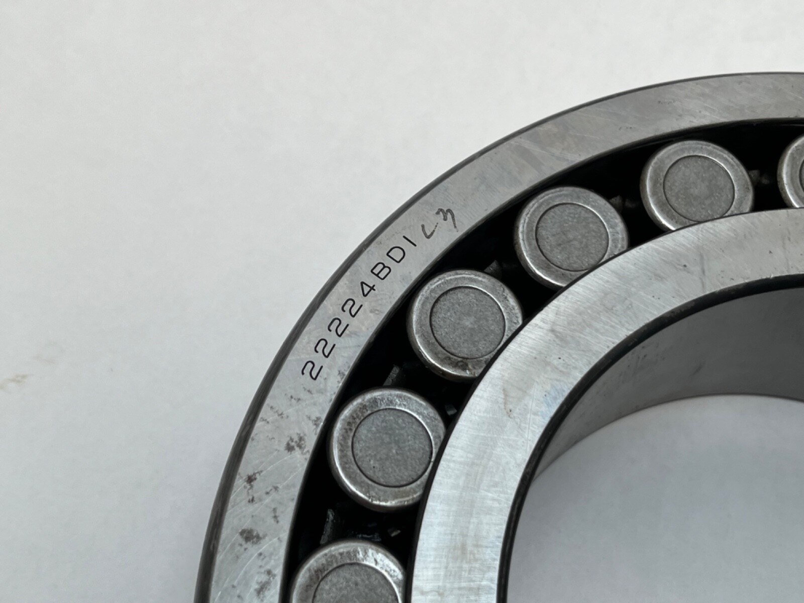 NTN 22224BKD1C3 Spherical Bearing 120x215x58mm 22224-B-K-D1-C3 22224-W33 Japan