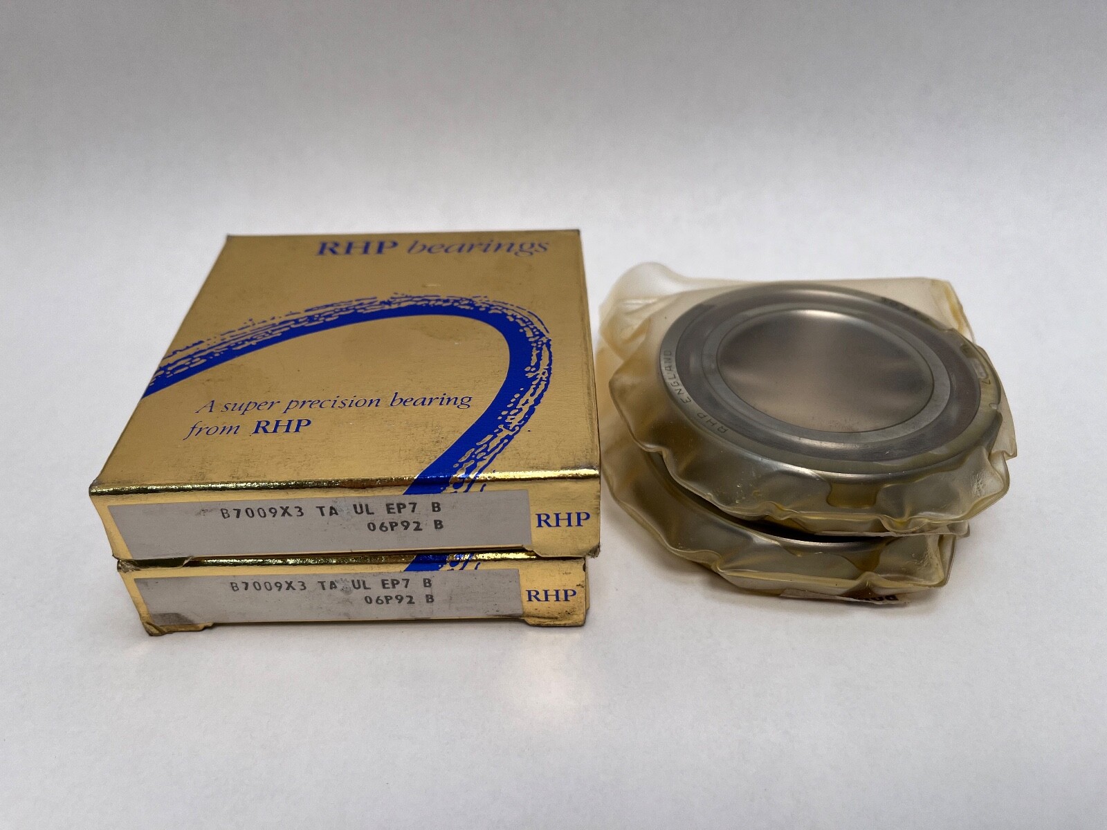 RHP 7009ETDULP4 Bearing 45x75x16 mm 7009-E-T-DUL-P4 B7009X3TAULEP7 England 2 Pcs