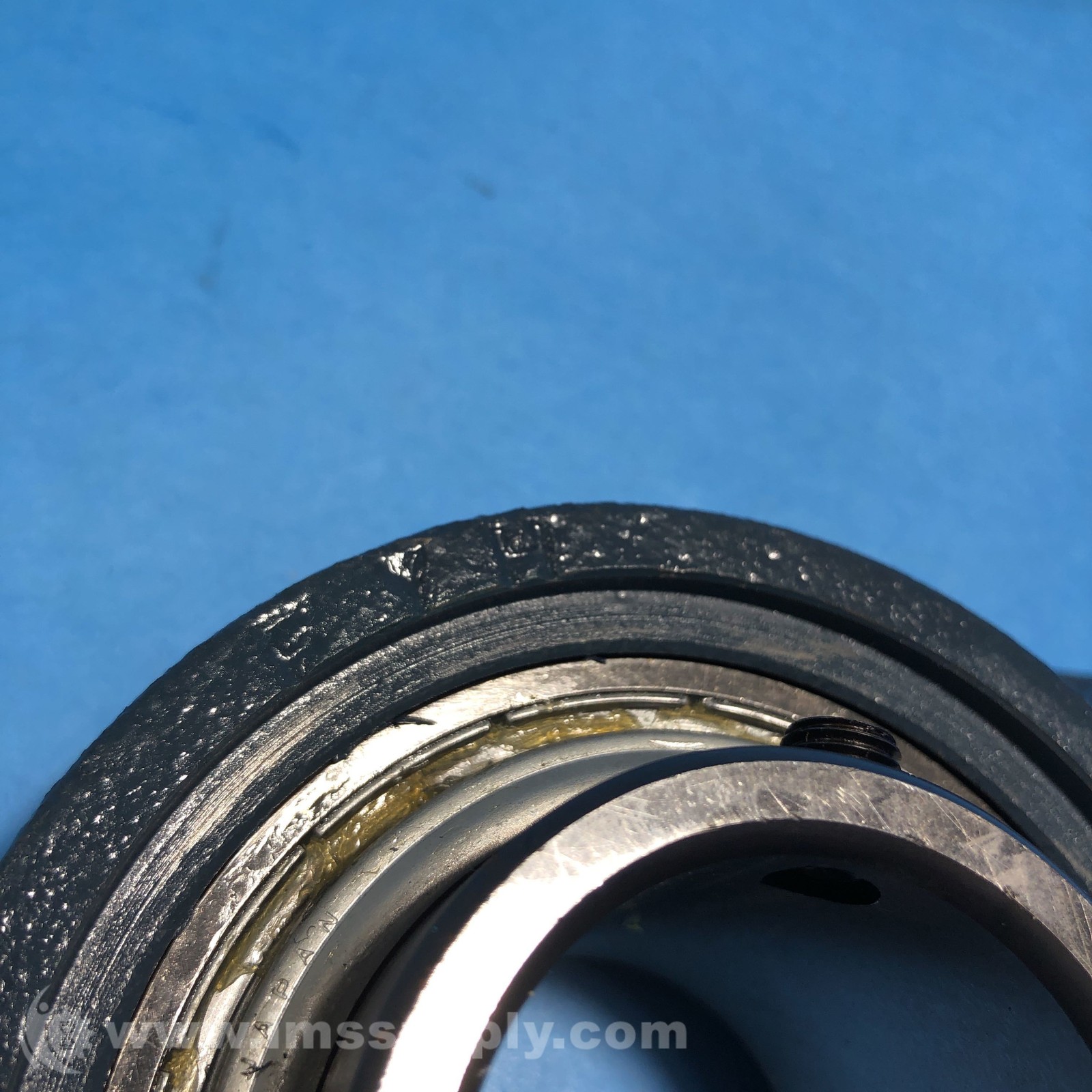 FYH, Inc. UCFL208 Flange Bearing Unit FNIP