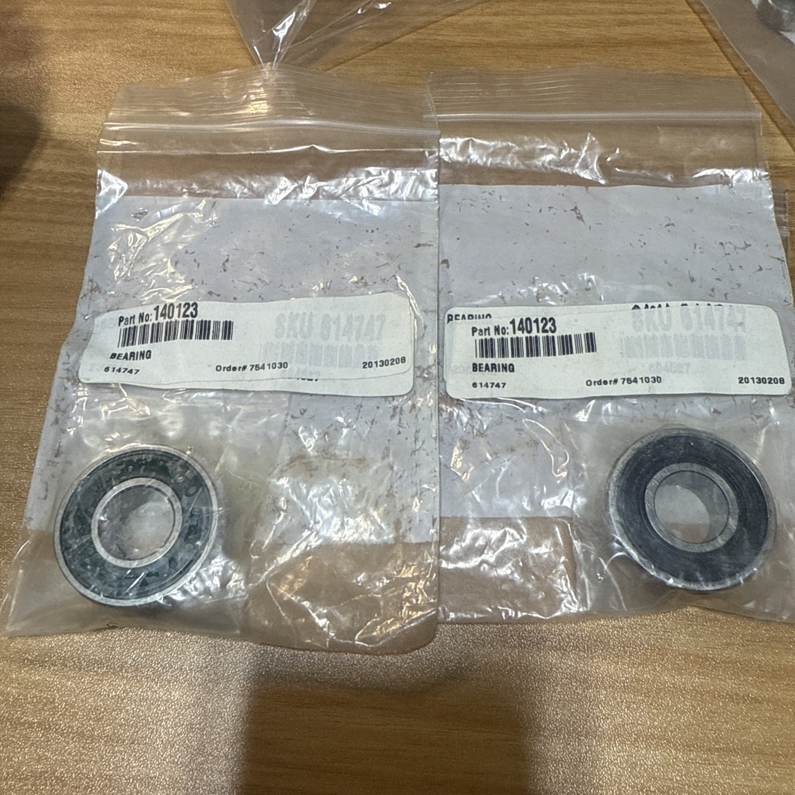 Two/2/ Tennant 140123 Steel Ball Bearing – 1.6 OD x 0.669 ID x 0.47 in