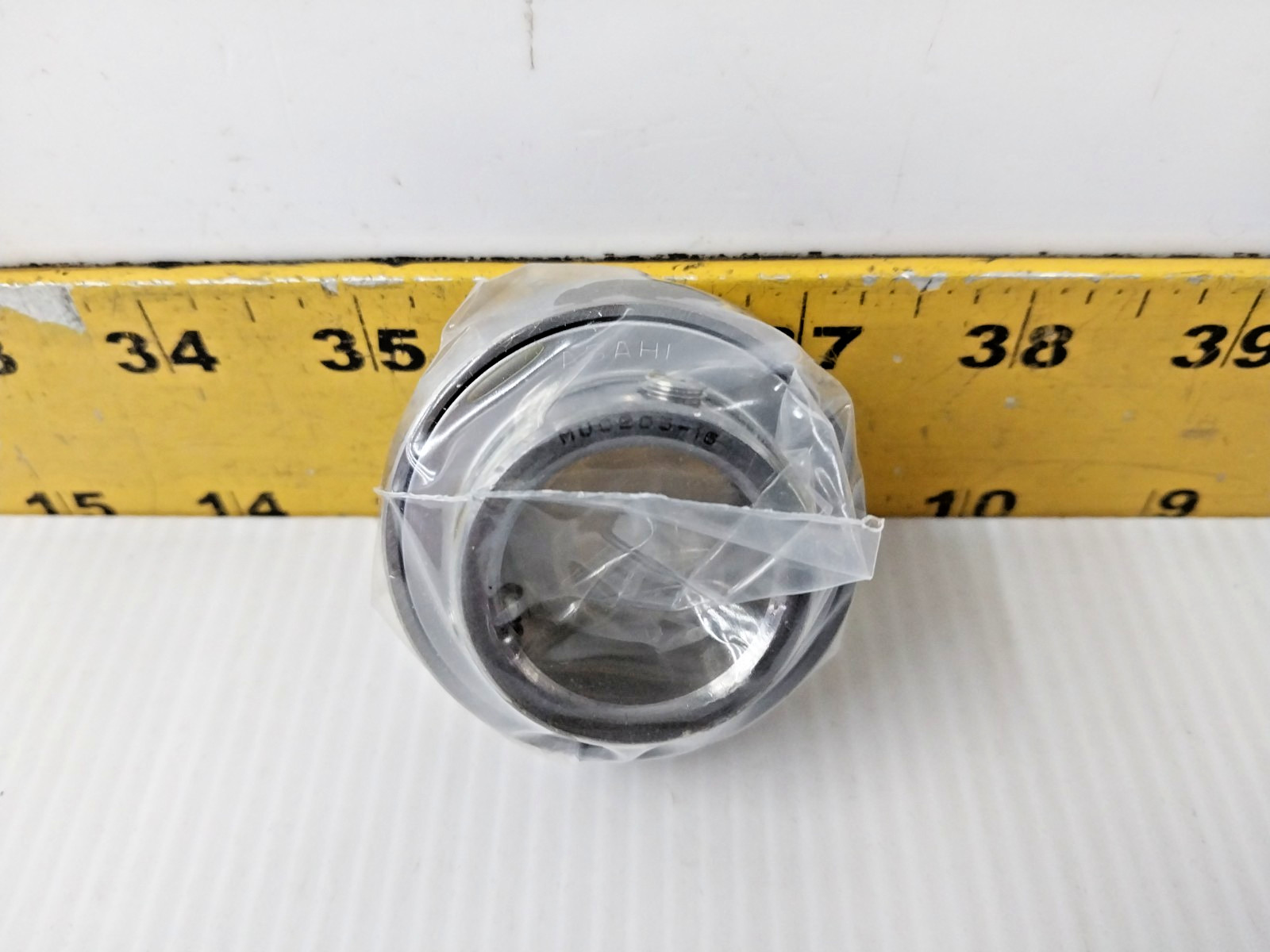 ami Bearings Stainless Steel Set Screw Locking Bearing 1″ Bore MUC205-16