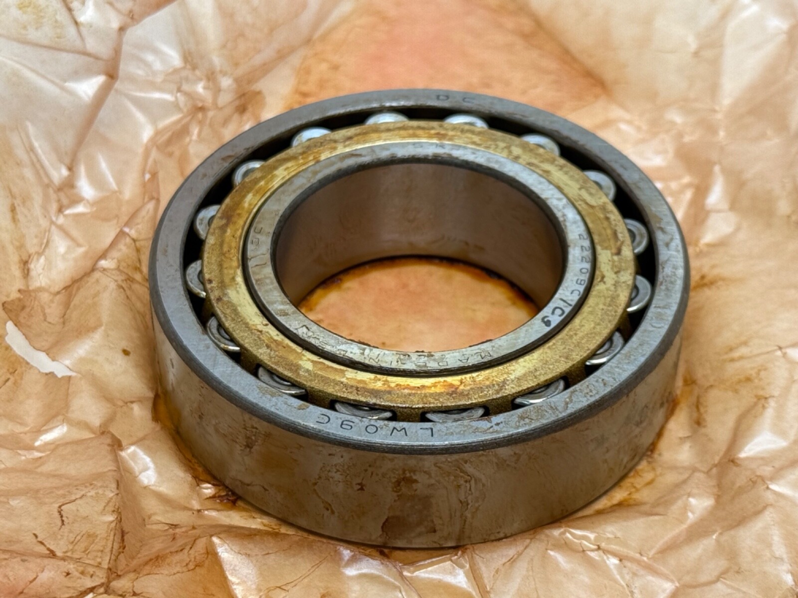 SKF 22209-CY/C3 Spherical Bearing 22209-C-Y-C3 22209-CY45x85x23 mm