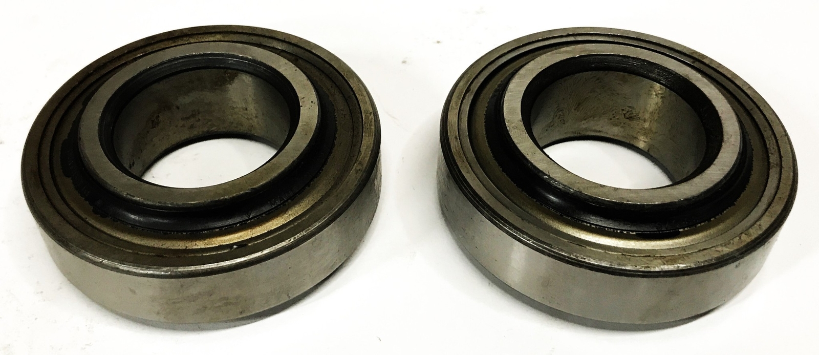 New Departure Cylindrical Roller Bearing 88107C [Lot of 2] NOS