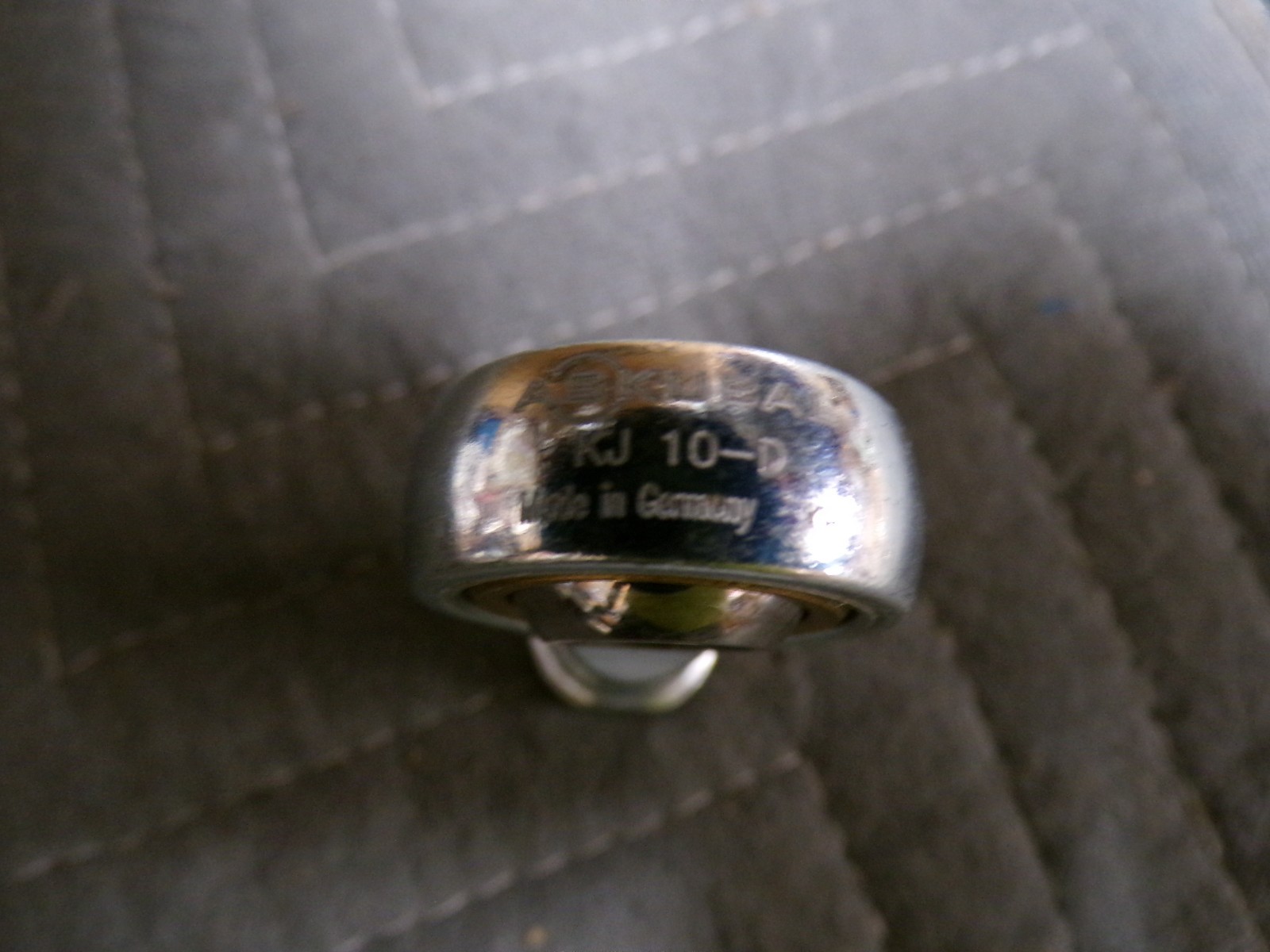 Askubal KJ 10-D Female Thread Rod End *NOS*