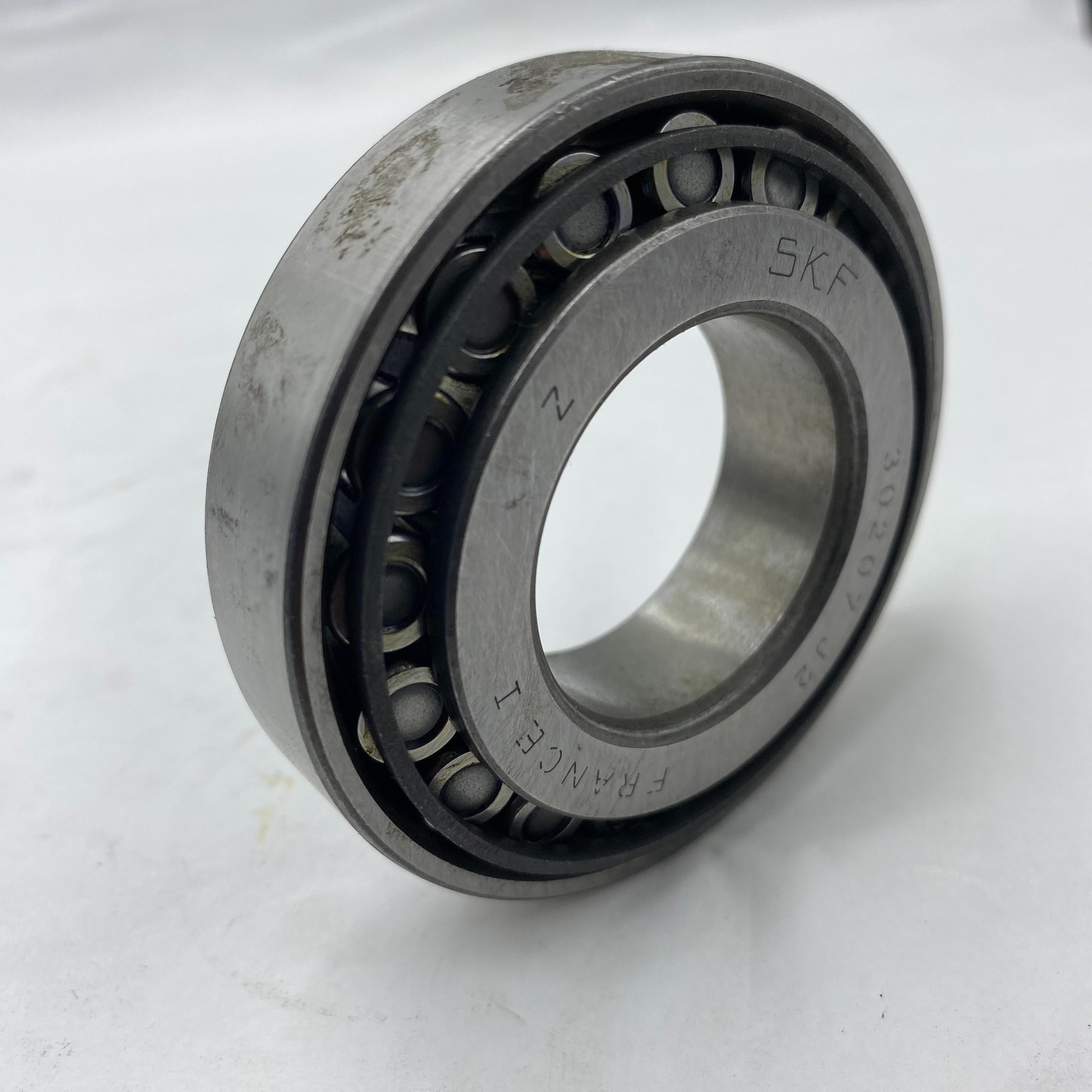 SKF 30207 Tapered Roller Bearing Consolidated Precision Bearing 30207