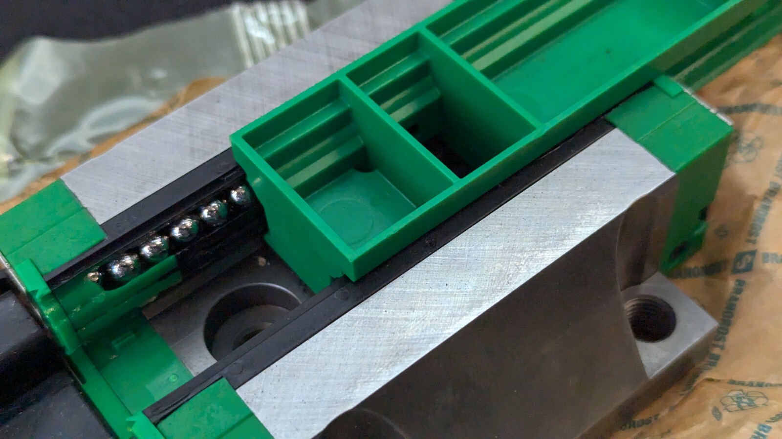 INA/Schaeffler Technologies KWVE35-B-V2 (97 x 02 mm) LINEAR PLAIN UNIT