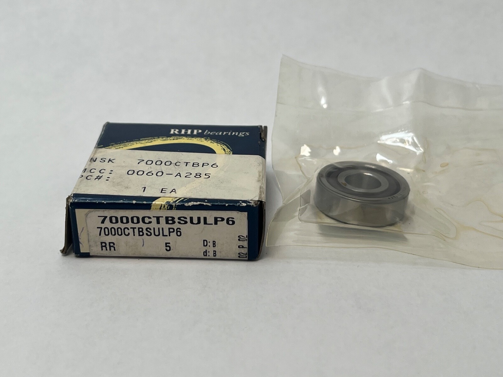 RHP 7000CTBSULP6 Bearing 10x26x8 mm 7000-C-TB-SUL-P6 7000C England