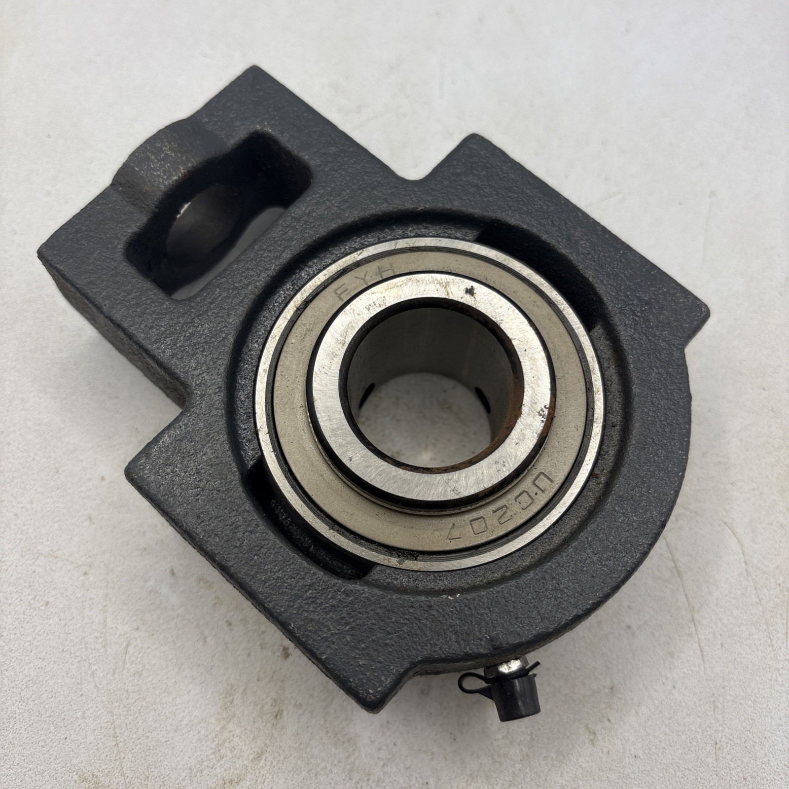 FYH UC207 Bearing In RBL T207E Takeup Housing
