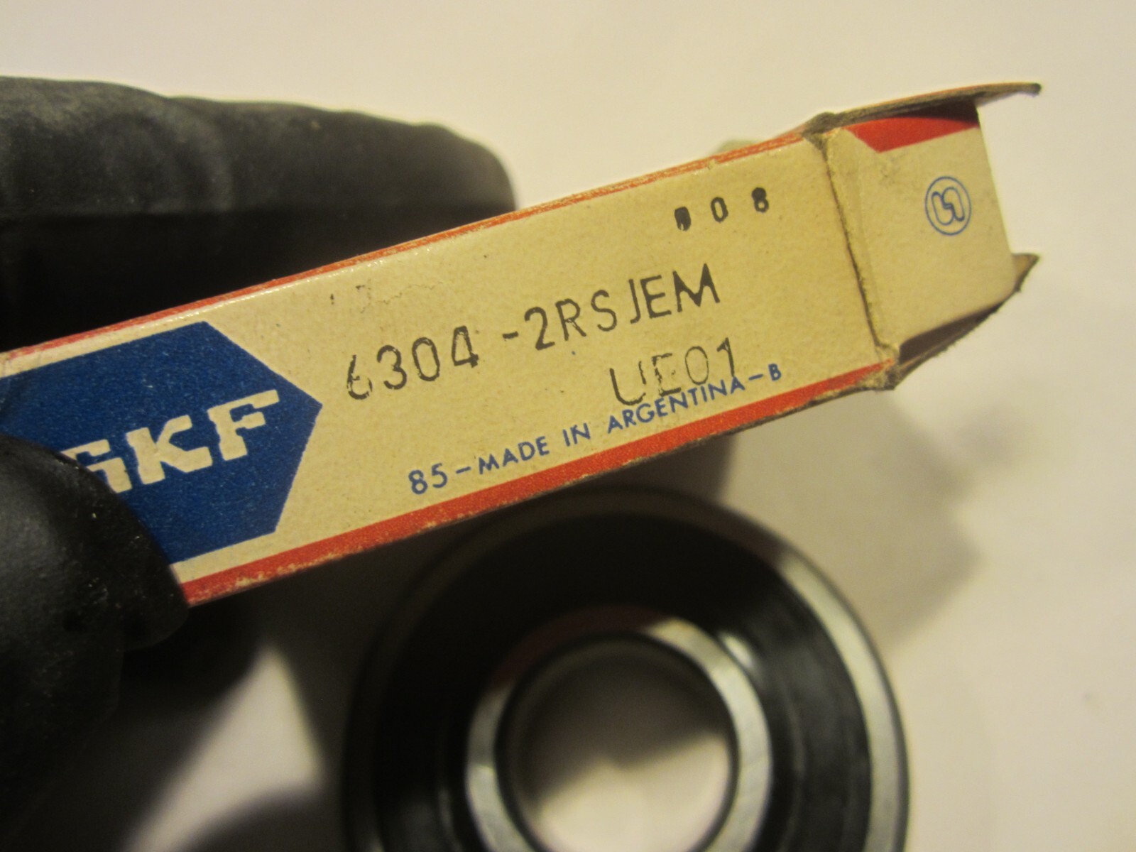 SKF 6304-2RSJEM bearing