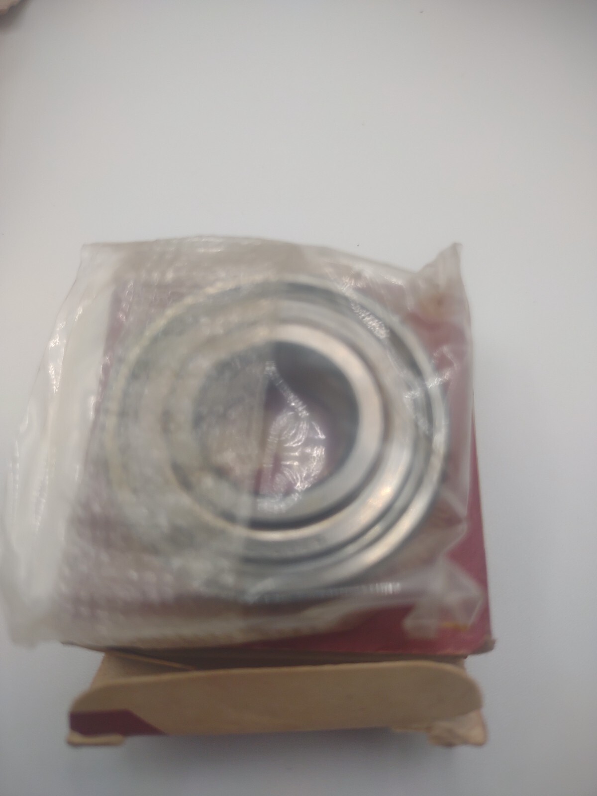 Lot of (6) SKF 6202 2ZJEM Ball Bearings NOS