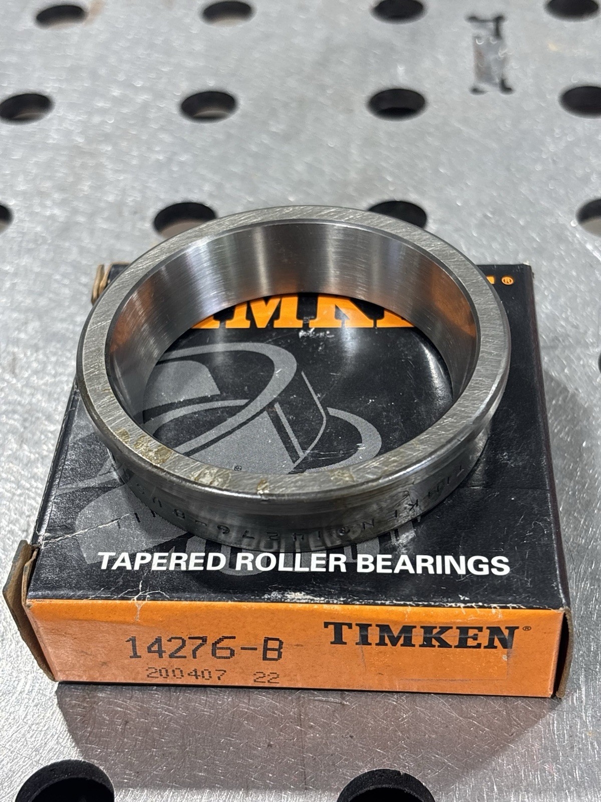 Timken 14276-B Tapered Roller Bearing Cup Steel 2.625in Bore 3.984in OD