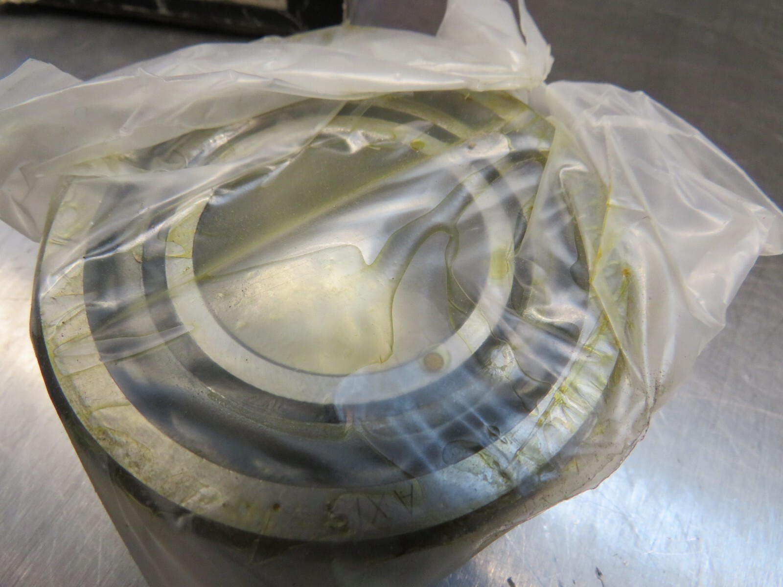 Axis 32207 Roller Bearing