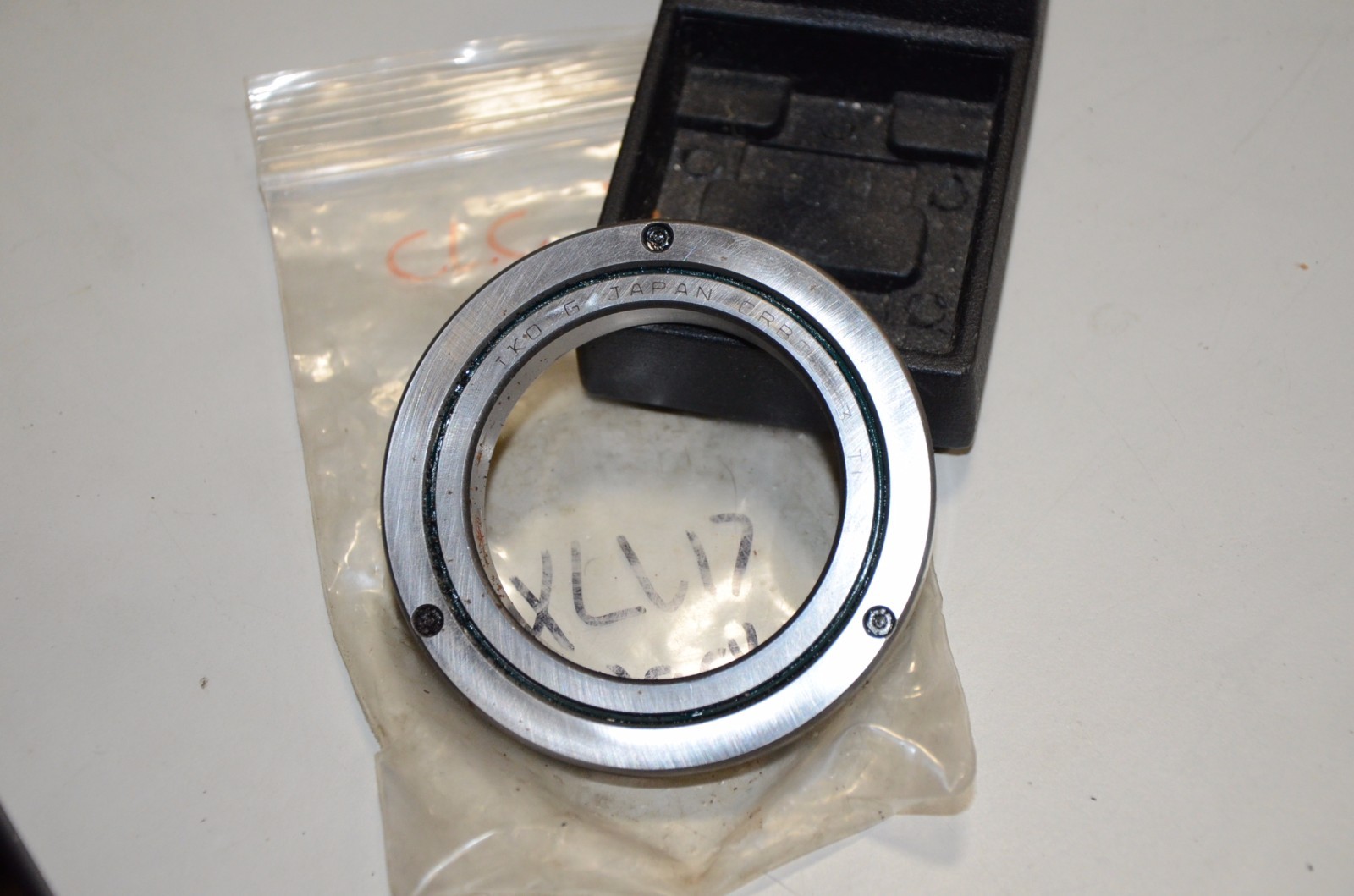 IKO CRBC6013 T1 Cross Roller Bearing USED
