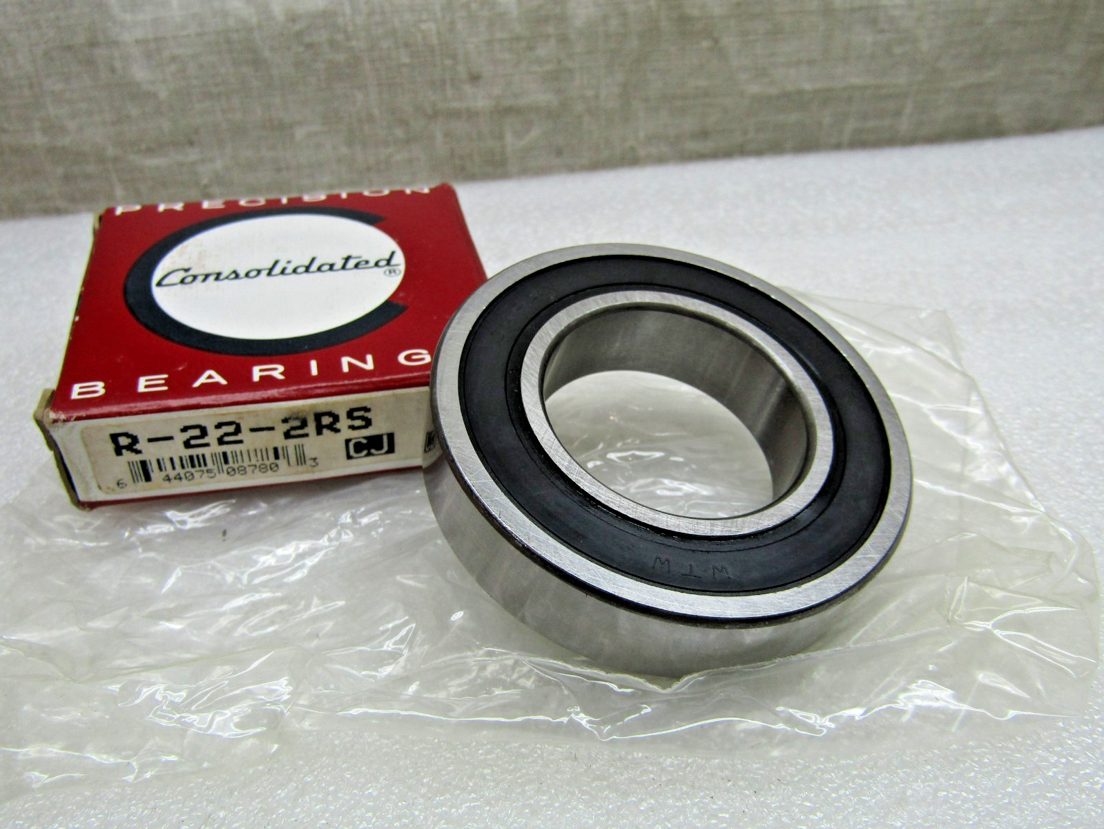 Consolidated WTW Japan R22-2RS 1-3/8″ X 2-1/2″ X 9/16″ Sealed Bearing