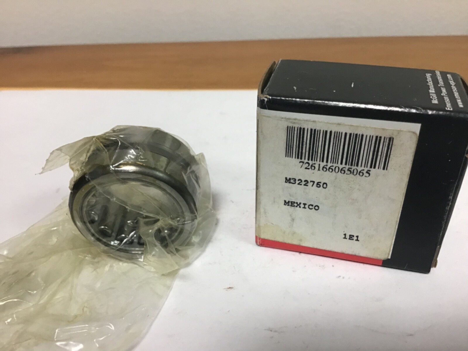 New SKF GE 25 ES 2RS Spherical Bearing, 25mm ID, 47mm OD, 28mm Width