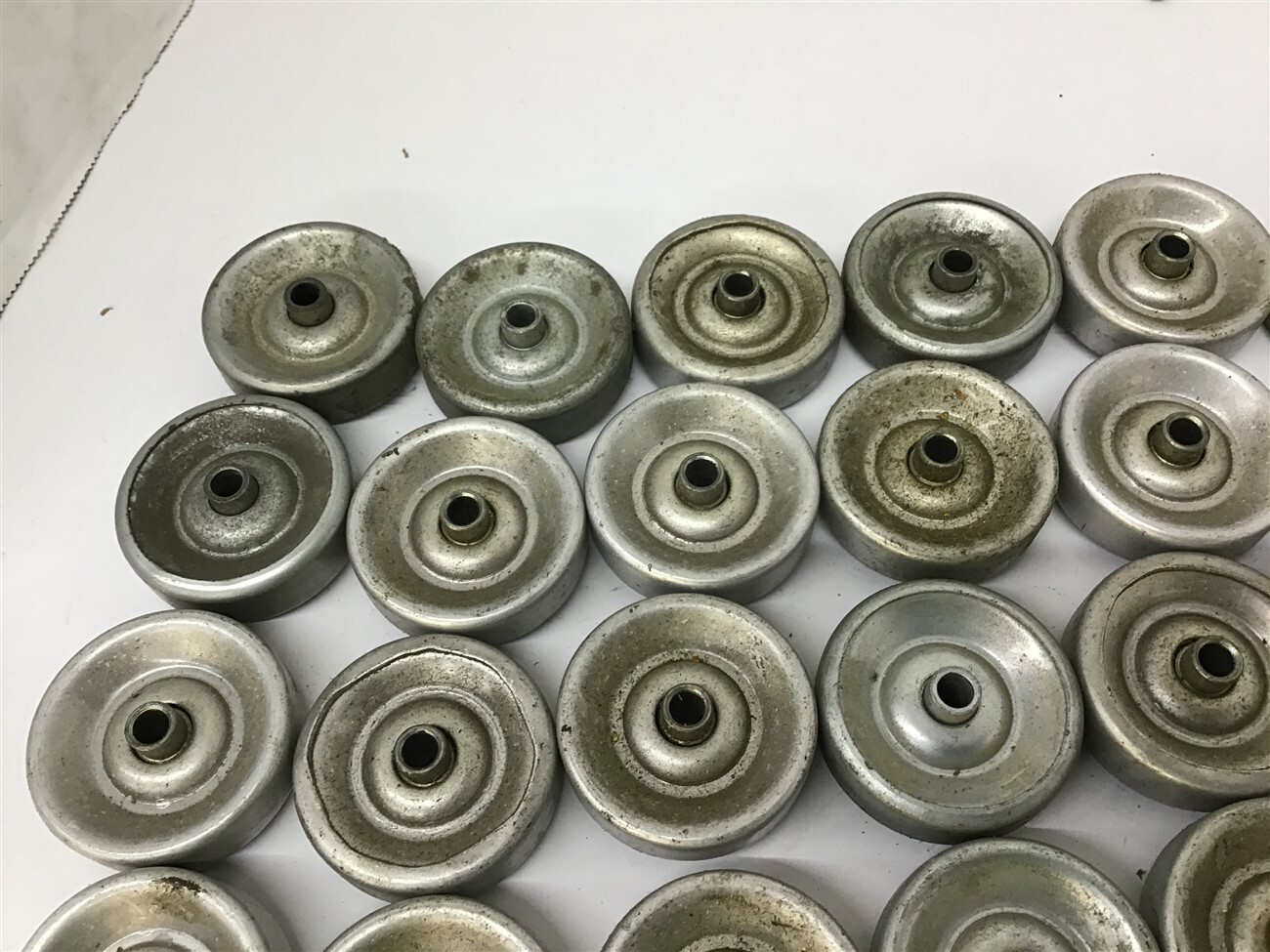 Conveyor Rollers 1 15/16″ OD x 1/4″ ID x 5/8″ Width lot of 45