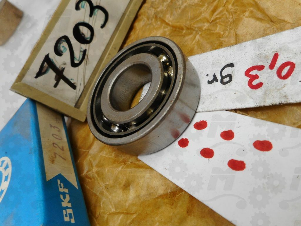 Oblique bearing with 1 crown of spheres Ø 17x40x12 mm Skf 7203/BEP