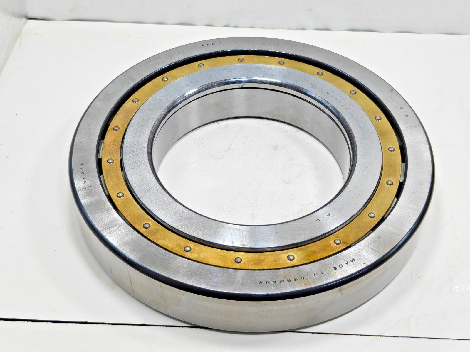 NUP 244 FAG Cylindrical Roller Bearing FAG NUP244 Germany Brass 220x400x65mm