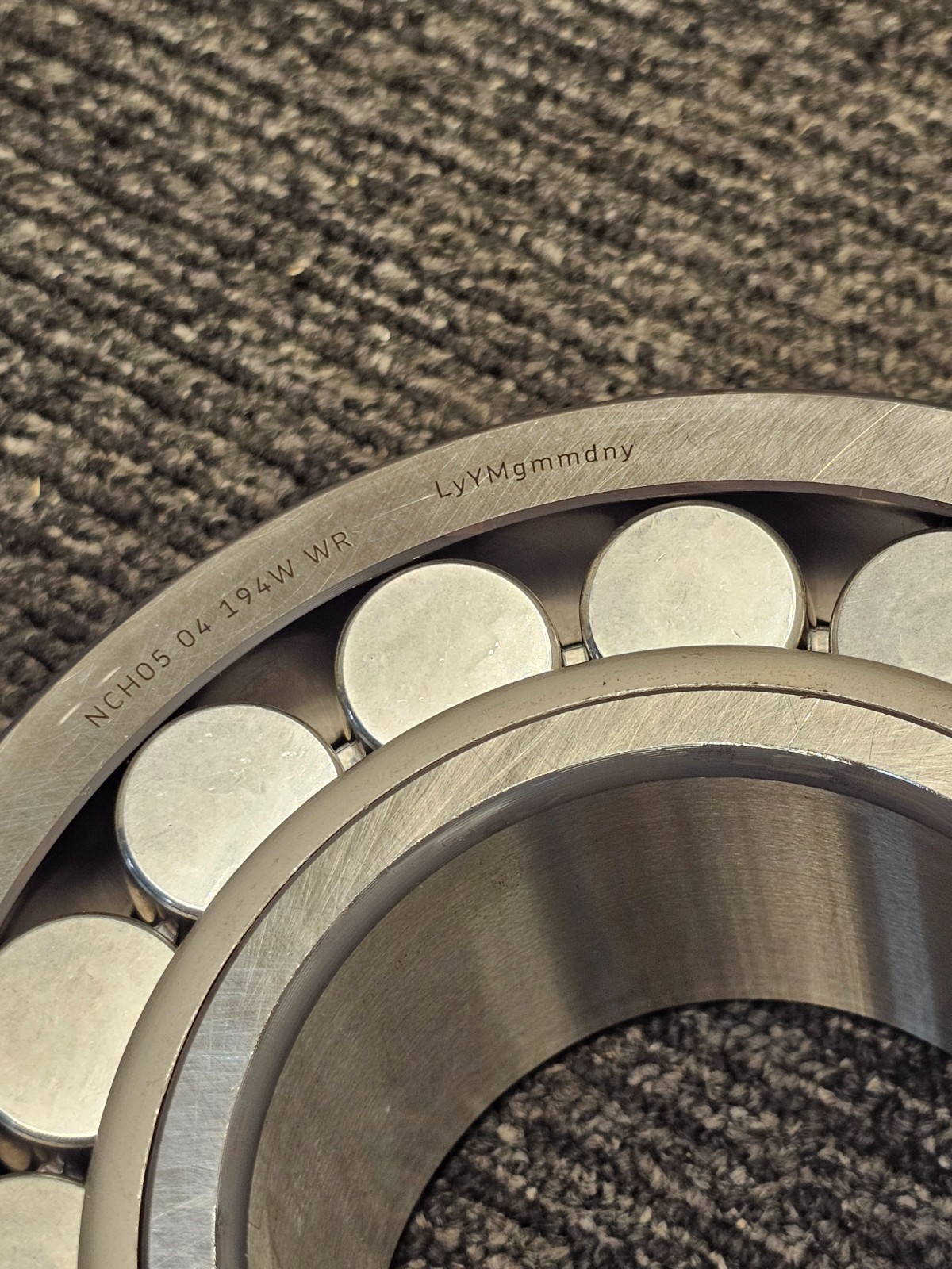 SKF 22316 E/C3 Spherical Roller Spherical Roller Bearing 80mm I.D 70mm O.D