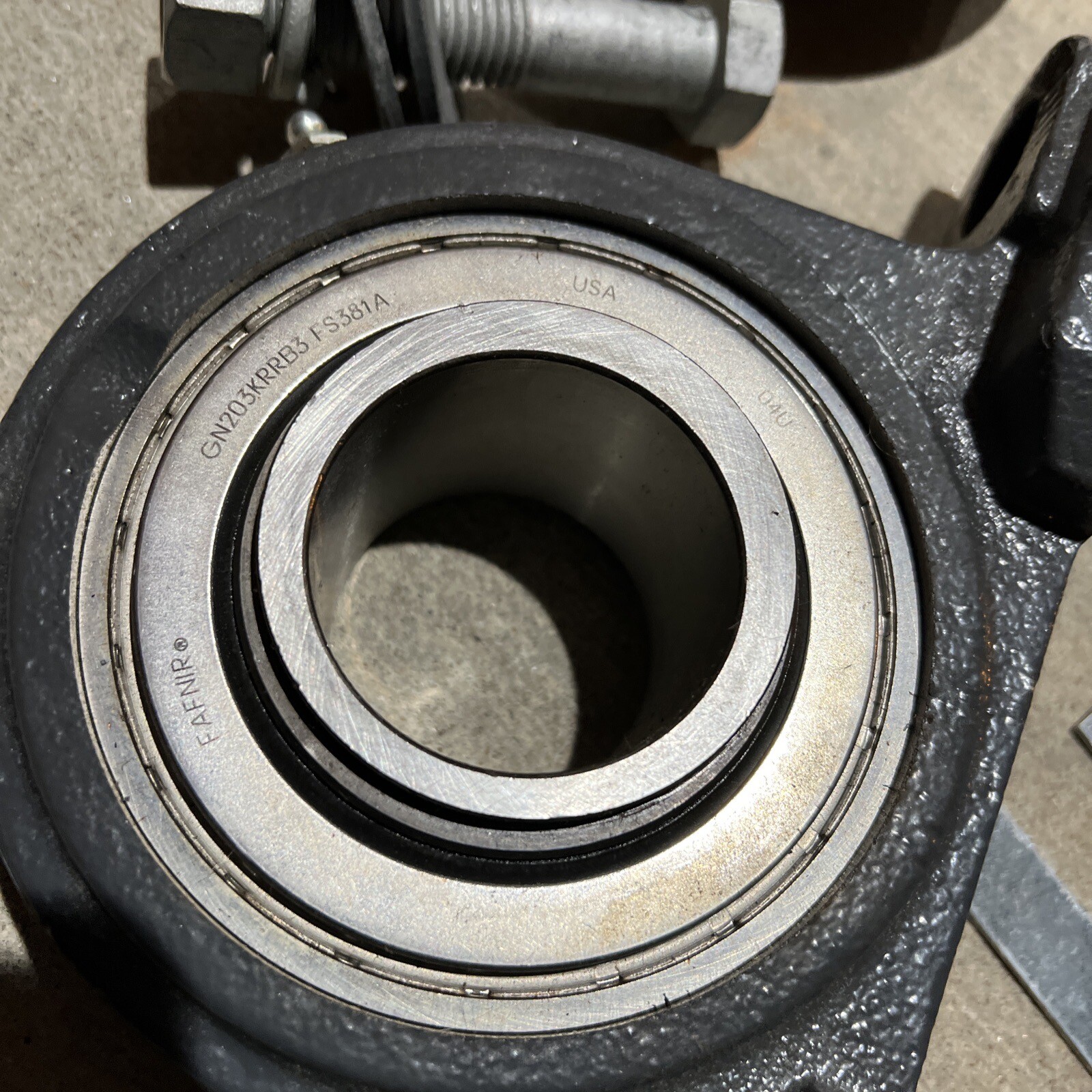 Timken Fafnir Pillow Block Bearing 2-3/16″ B/P12263 Bore GN203KRRB FS381A KIT