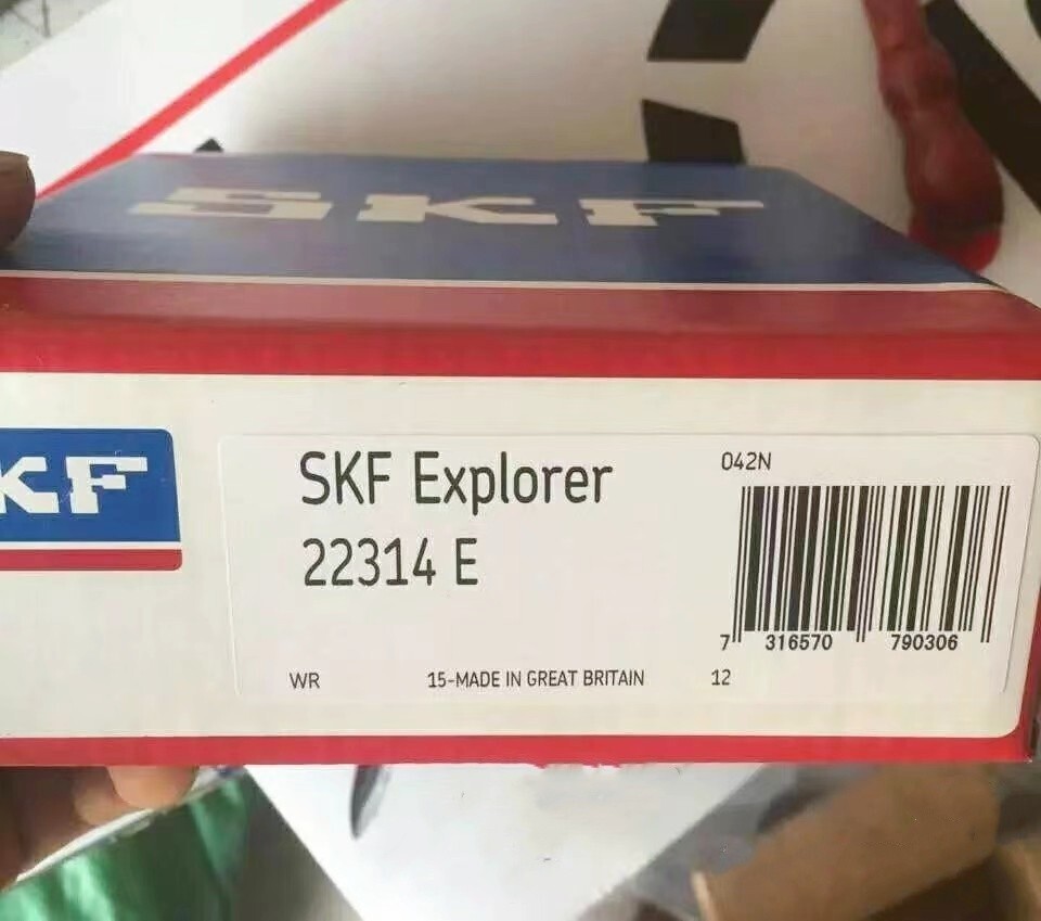 NEW SKF 22314 E Spherical Roller Bearings 1PCS #DC