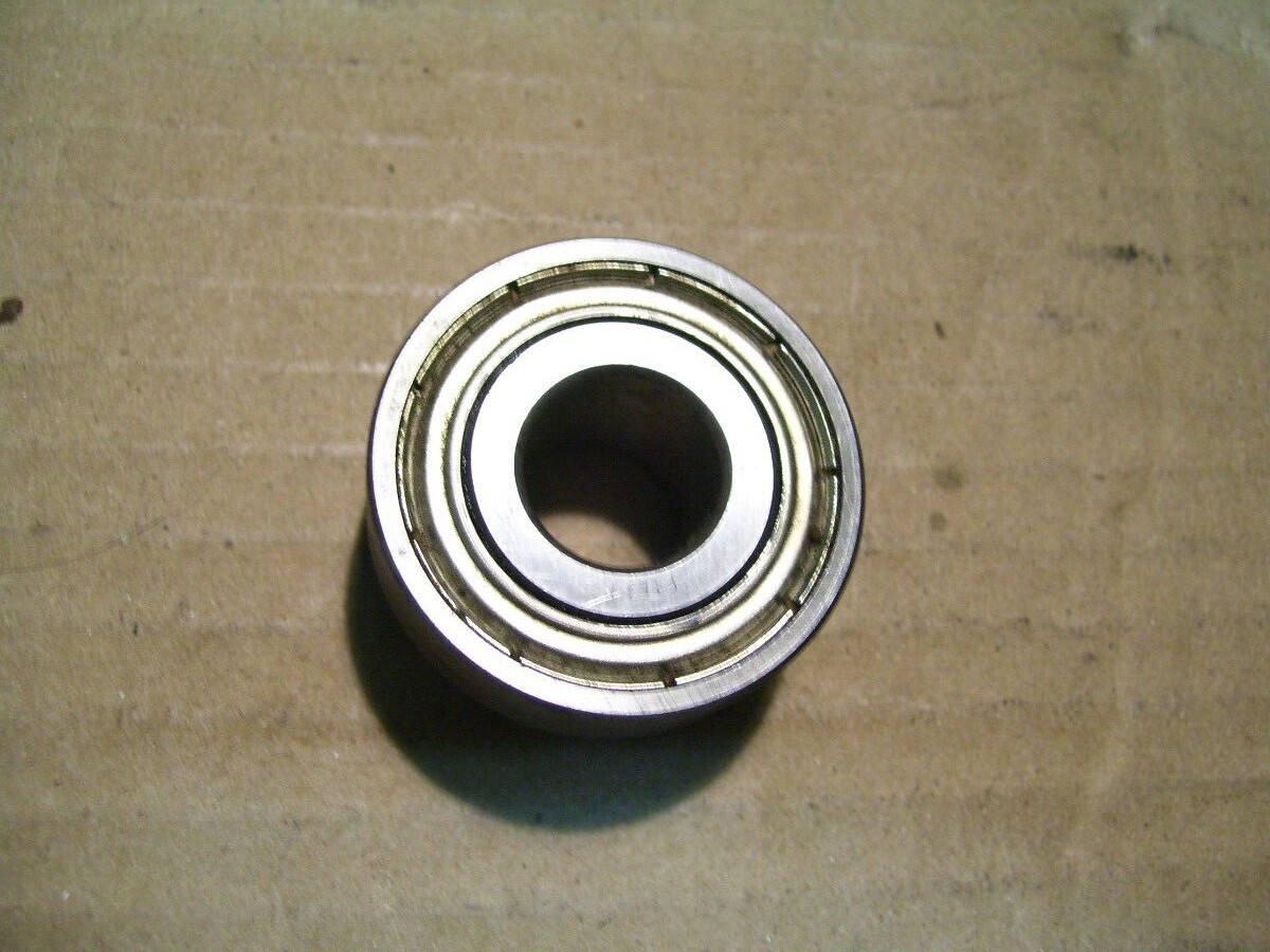 NEW CHINA CSA202-10 .625 ID X 40MM OD INSERT BALL BEARING NO COLLAR P2692
