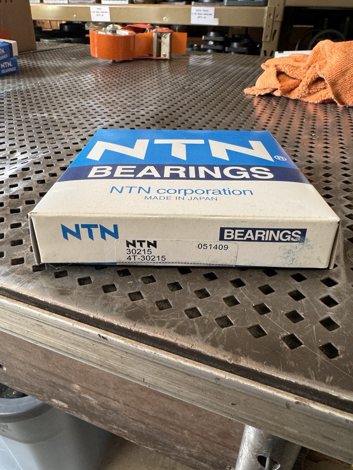 NTN 30215 Metric Tapered Roller Bearing Cup And Cone Set