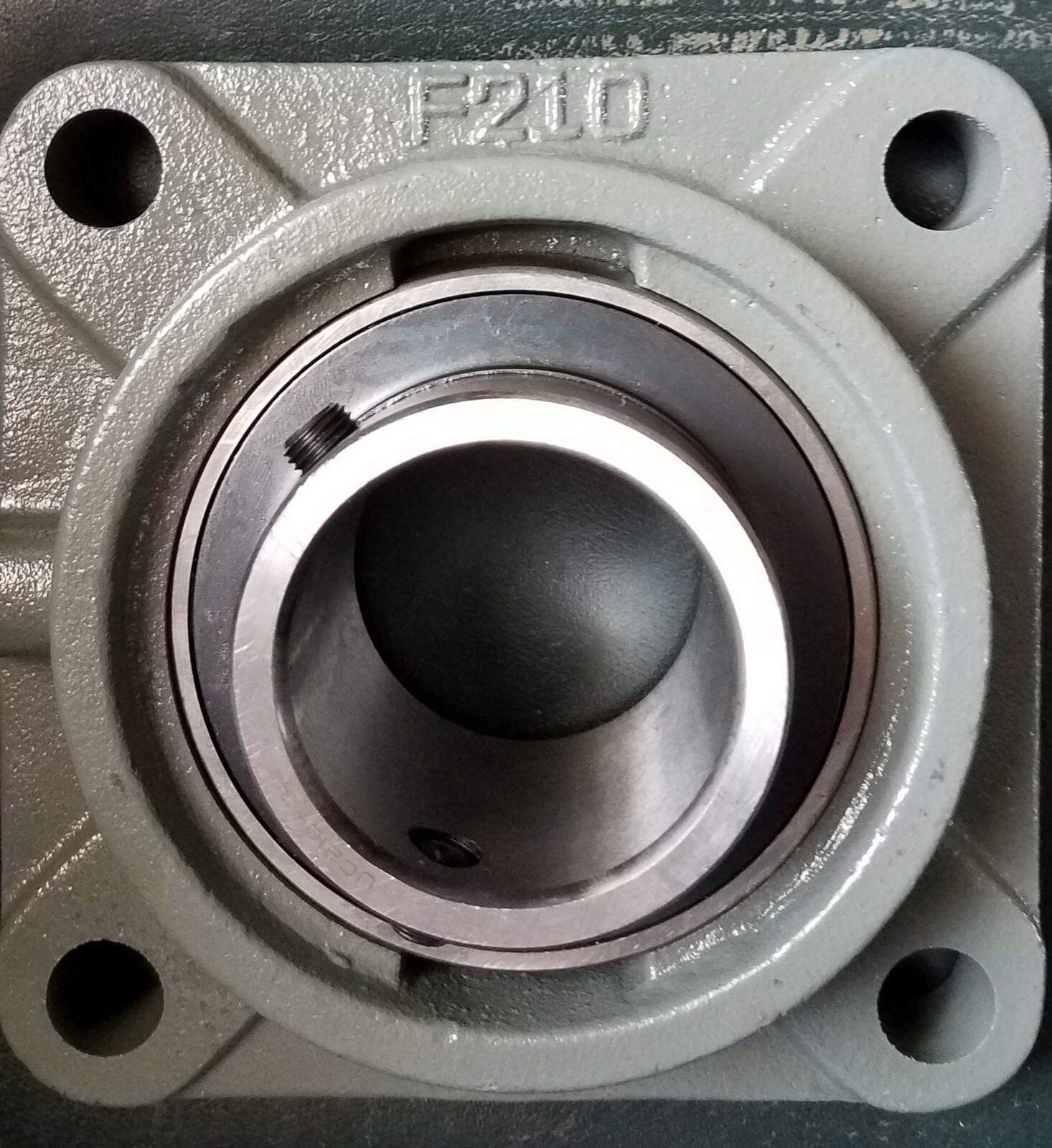 PTI INTERNATIONAL 4- Bolt FLANGE MODEL # UCF210-31