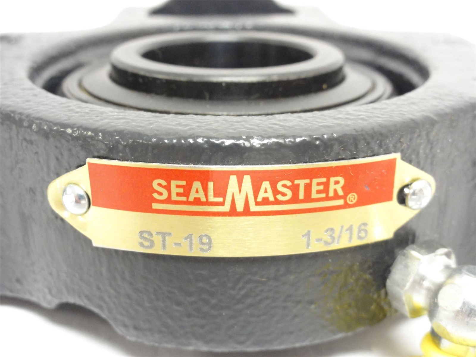 252604 New In Box; Sealmaster ST-19 Take-Up Bearing; 1-3/16″ID; 4″ Slot Spacing