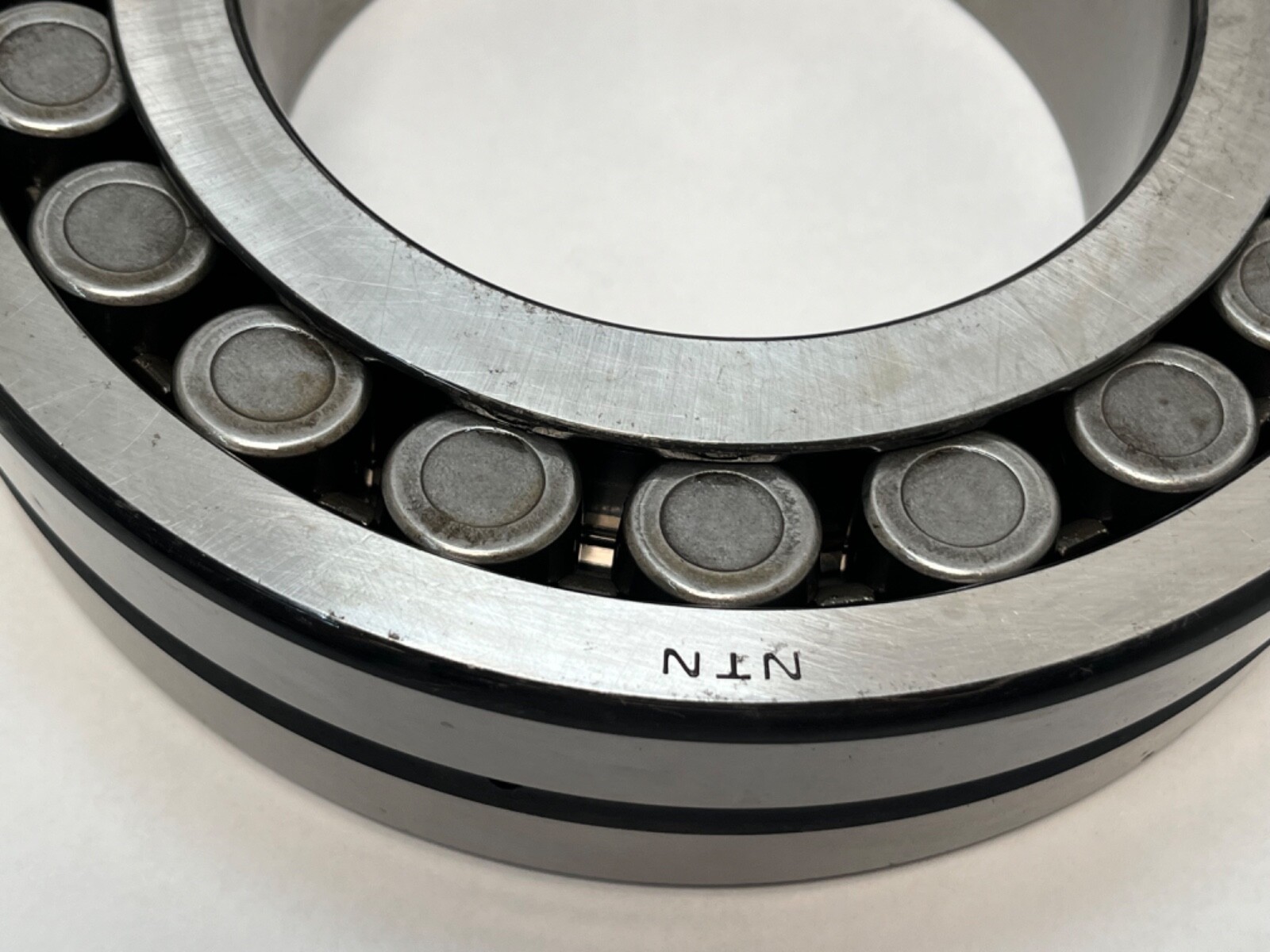 NTN 22224BKD1C3 Spherical Bearing 120x215x58mm 22224-B-K-D1-C3 22224-W33 Japan
