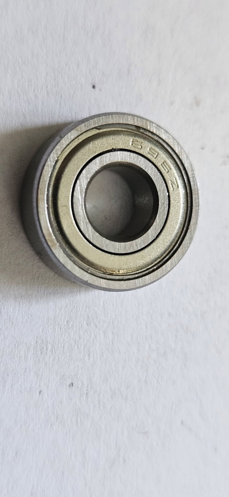 Lot of 30) 696Z Steel Sealed Ball Bearing 6x15x5 (6mm x 15mm x 5mm)