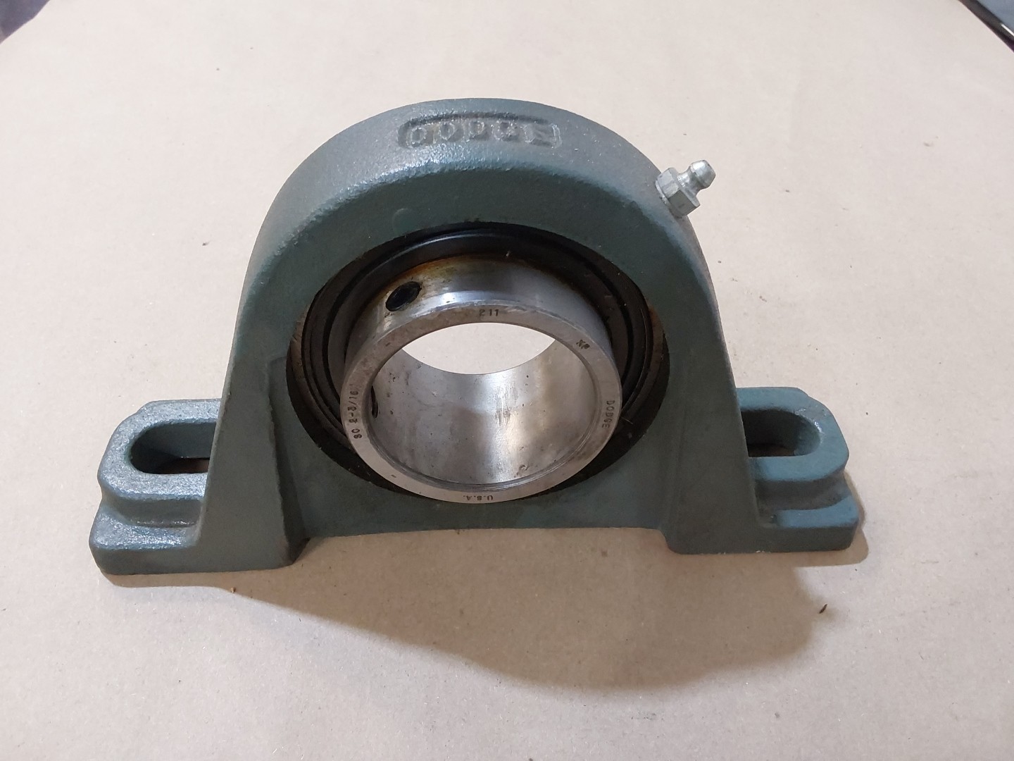Dodge Pillow Block Bearing 2-3/16″ID