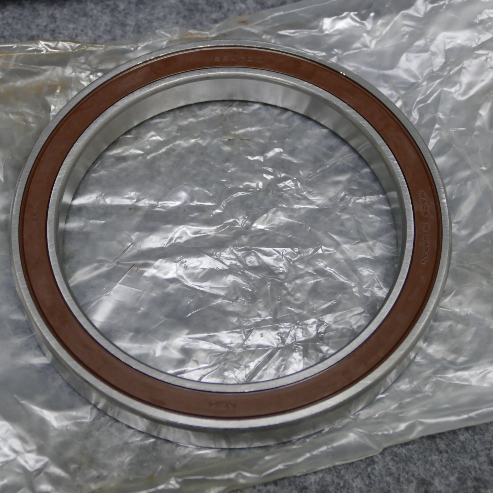 NSK 6817DDU 6817DU Sealed Ball Bearing 85mm Bore X 100mm X 13mm New In Box