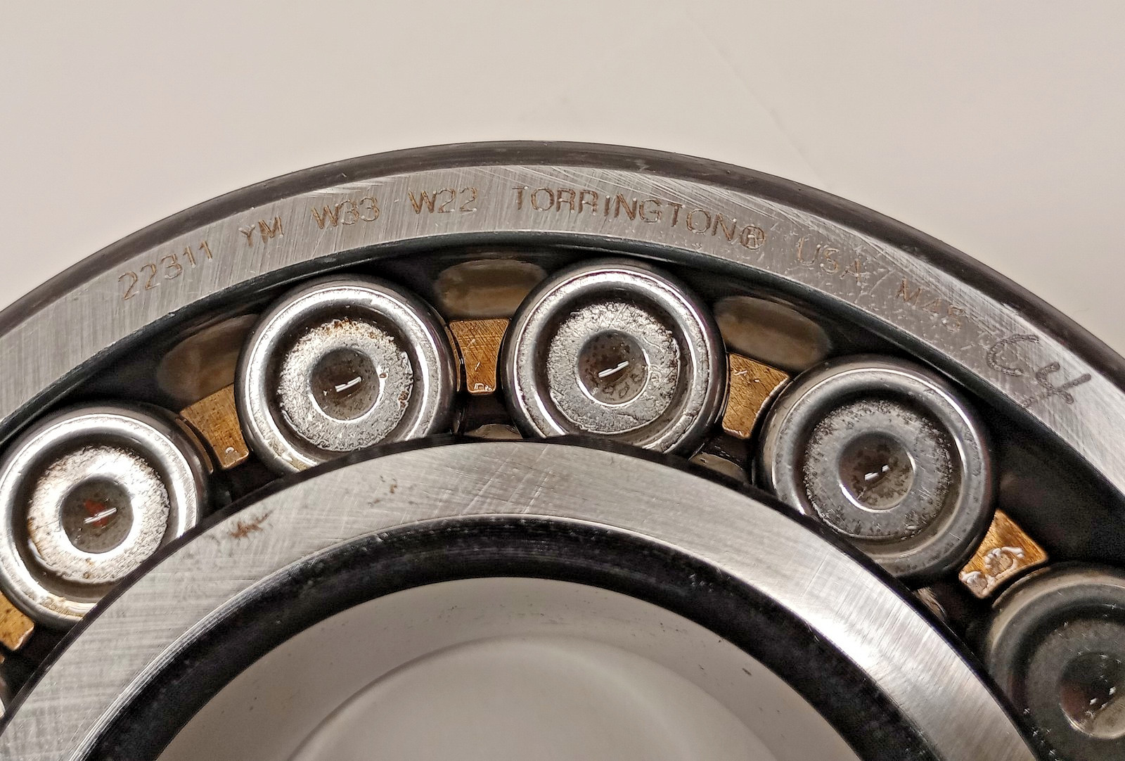 Torrington 22311-YM-W33-W22 Spherical Bearing brassUSA 55x120x43mm 22311YMW33W22