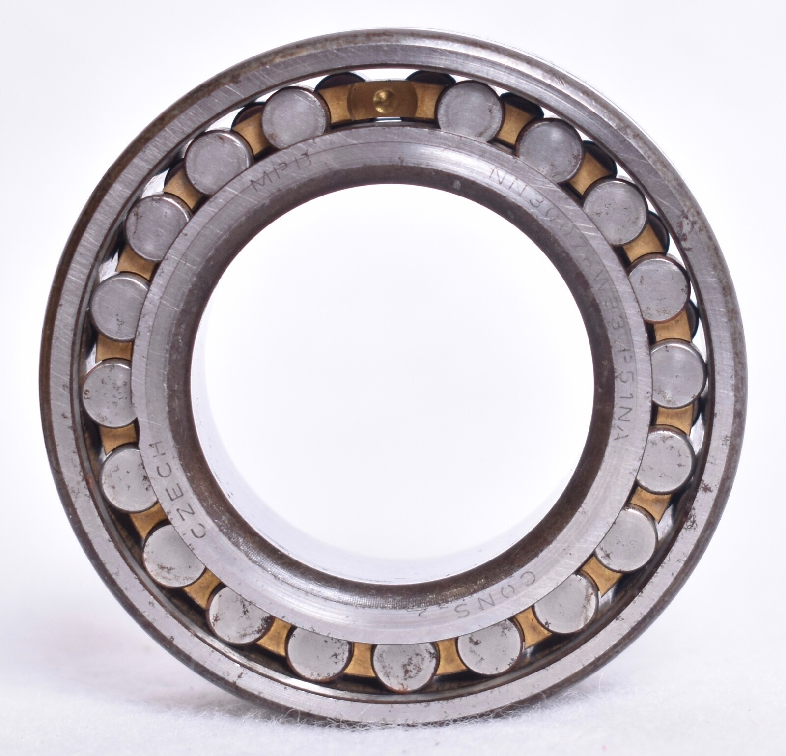 Consolidated Precision Cylindrical Roller Bearing NN3007KMSP5 NN-3007-KMS P/5