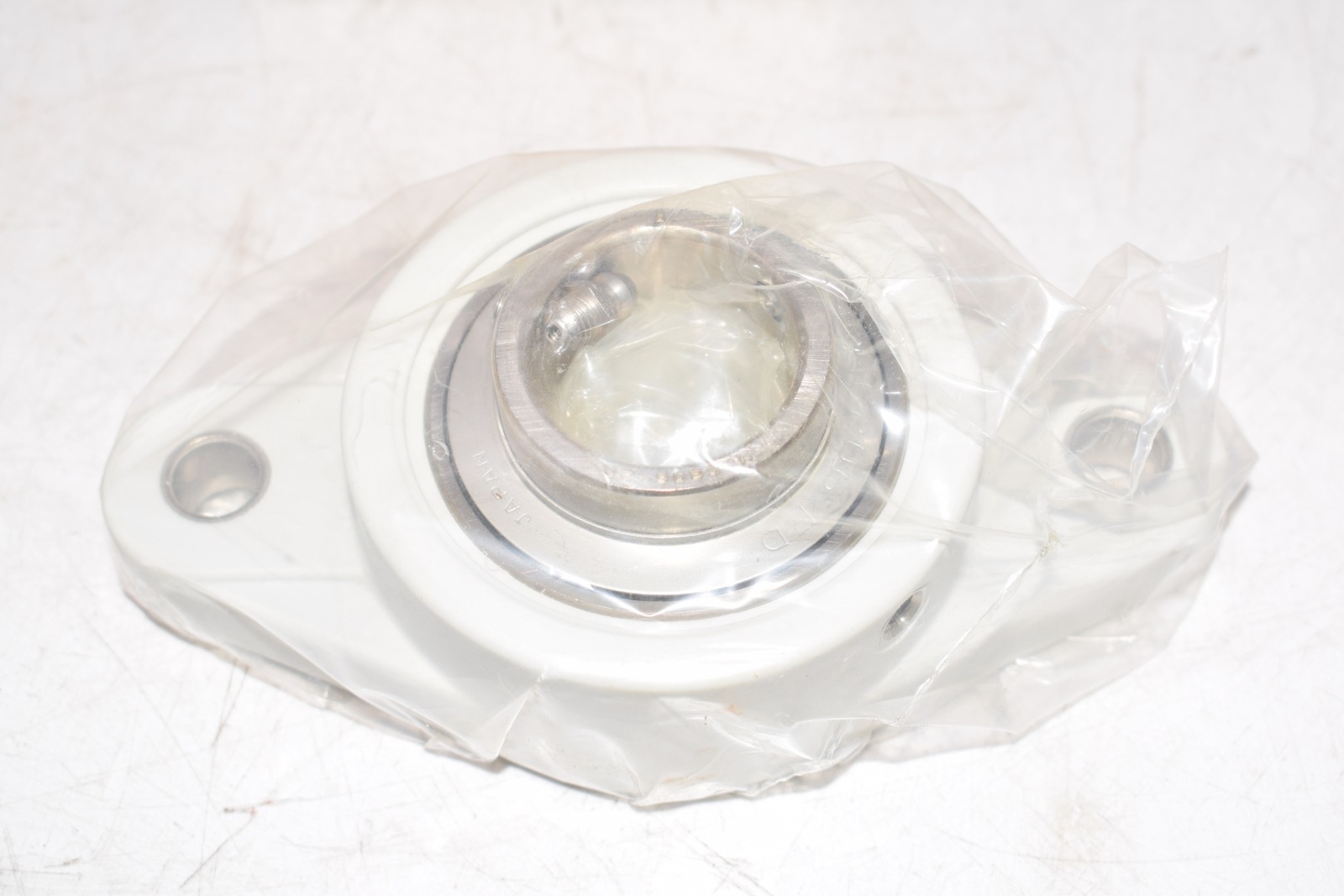 NEW AMI Bearings MUCNFL206-20G Set Screw Locking Two-Bolt Flange Unit 1-1/4”