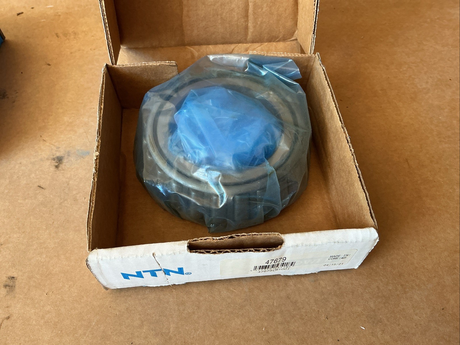 NTN BOWER Set426 Wheel Bearing & Race 47679 47620 | Heavy Duty Truck Hub