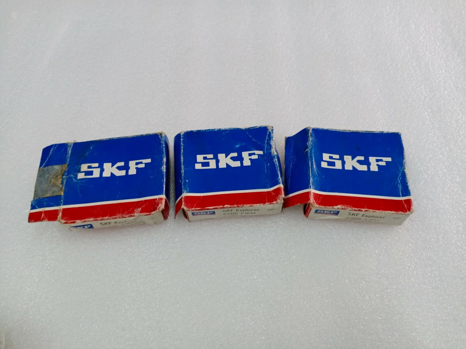 6205 ZJEM SKF Explorer Bulgaria Single Row Deep Groove Ball Bearing 6205ZJEM 3PC