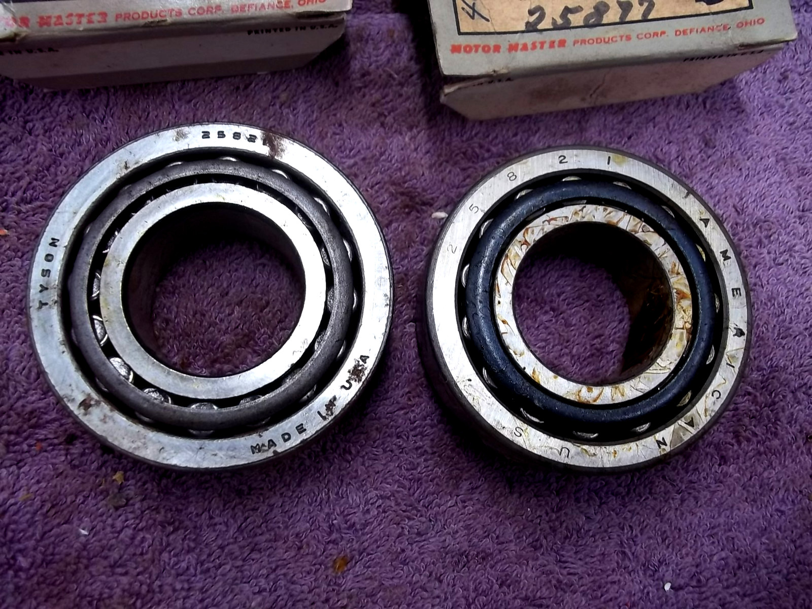 Lot of 2 Motor Master, 25877/21, Tapered Roller, Bearing (VP-44)
