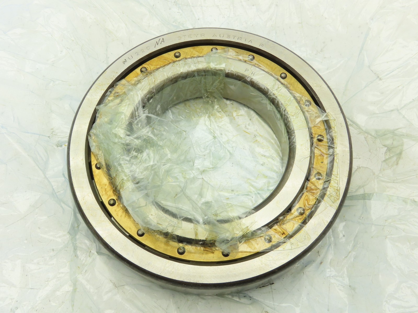Steyr Consolidated NJ-220 M Cylindrical Roller Bearing 100 mm ID 180 mm OD