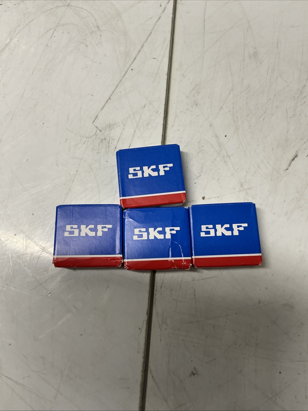 SKF 6203 2RSJEM Deep Groove Ball Bearing Lot Of 4 W-737